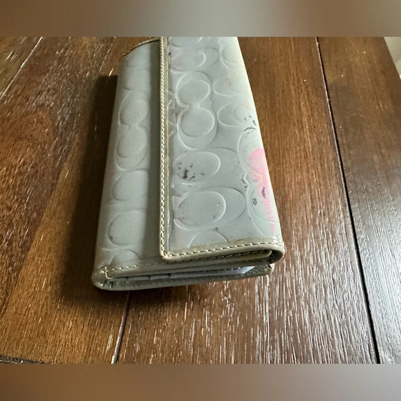 Coach turn lock wallet - Picture 12 of 16